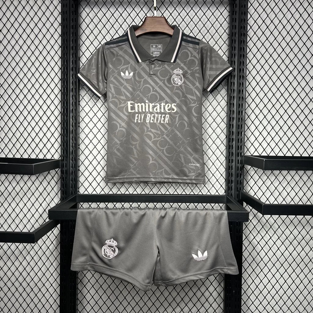 Real Madrid Kids Kit